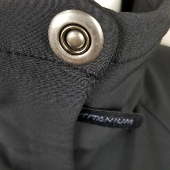 Columbia Black Titanium Soft Shell Jacket Full Zip  Mock Neck Size Medium - Picture 5 of 8